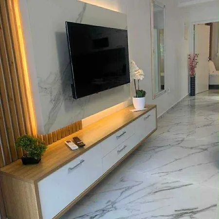 Miminllari 1 * Pefkochori